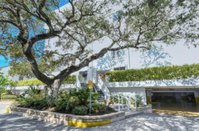 1255-602 Enjoy this Seaside Paradise